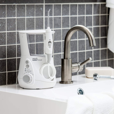 Waterpik Ultra Irrigador de Sobremesa Profesional con Agua a Presión y Sistema Avanzado de Control de Presión Mediante 10